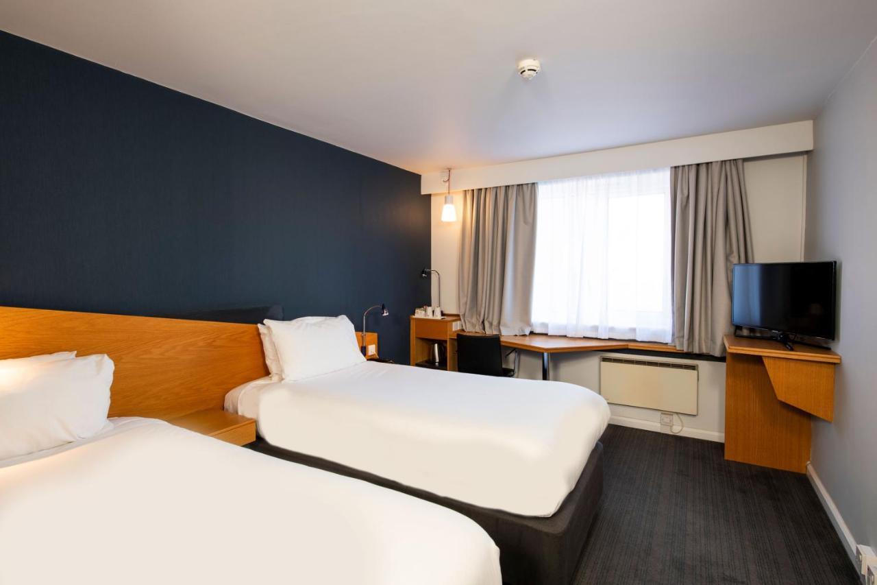 Holiday Inn Express Droitwich Spa By Ihg Exterior foto