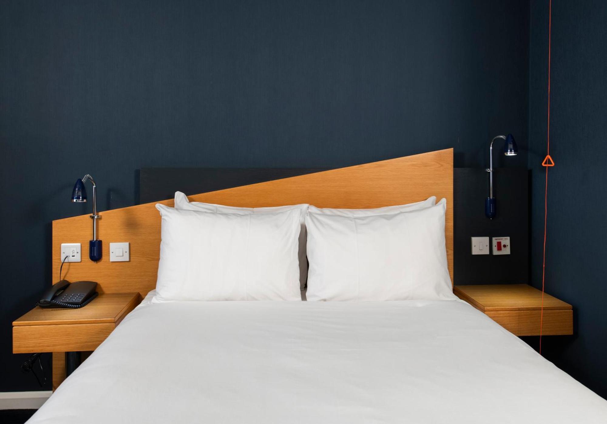 Holiday Inn Express Droitwich Spa By Ihg Quarto foto