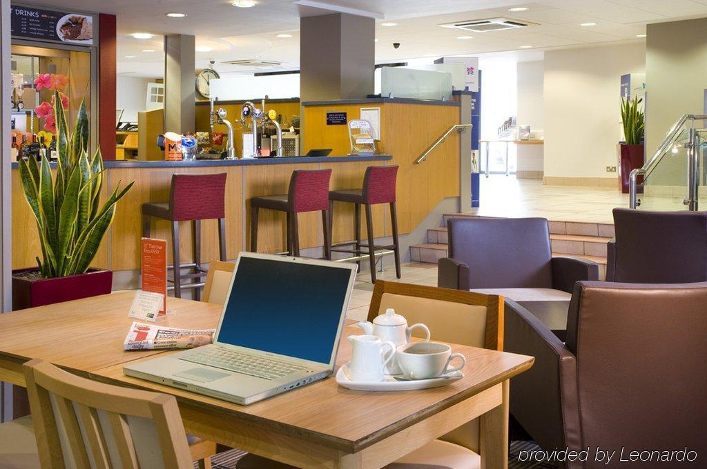 Holiday Inn Express Droitwich Spa By Ihg Restaurante foto